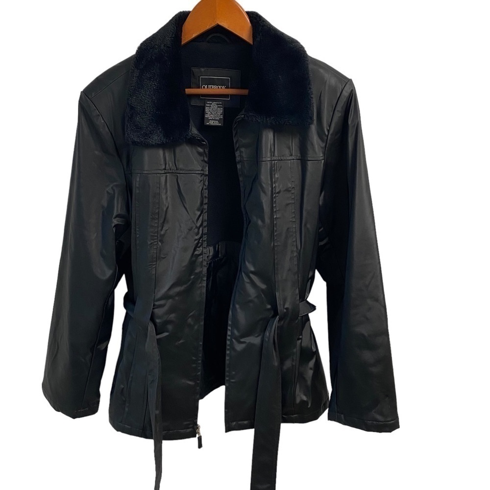 Outbrook ladies outerwear size large (12-14)‎